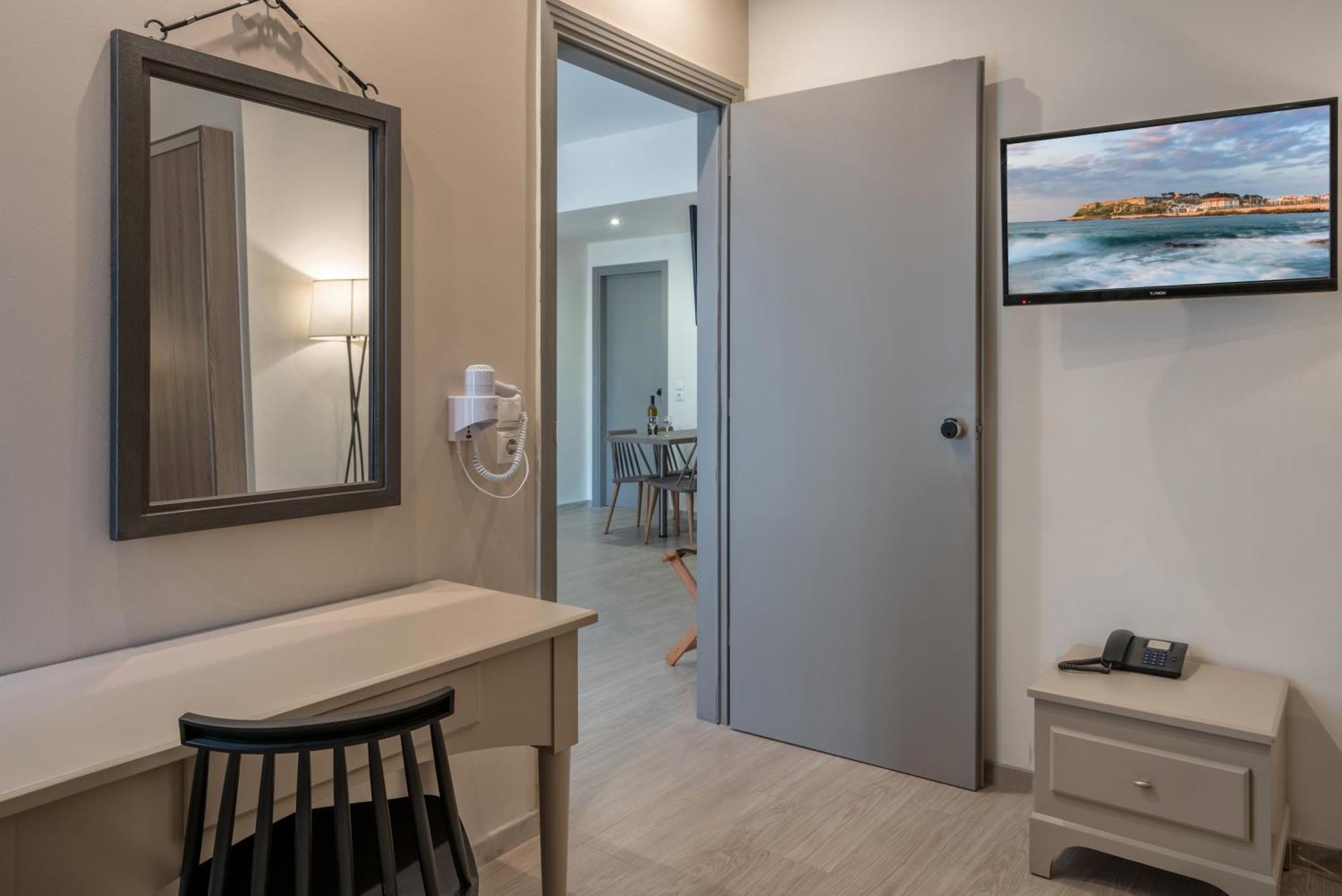 Lefkoniko Beach & Icarus Suite Apts Rethymno Eksteriør bilde