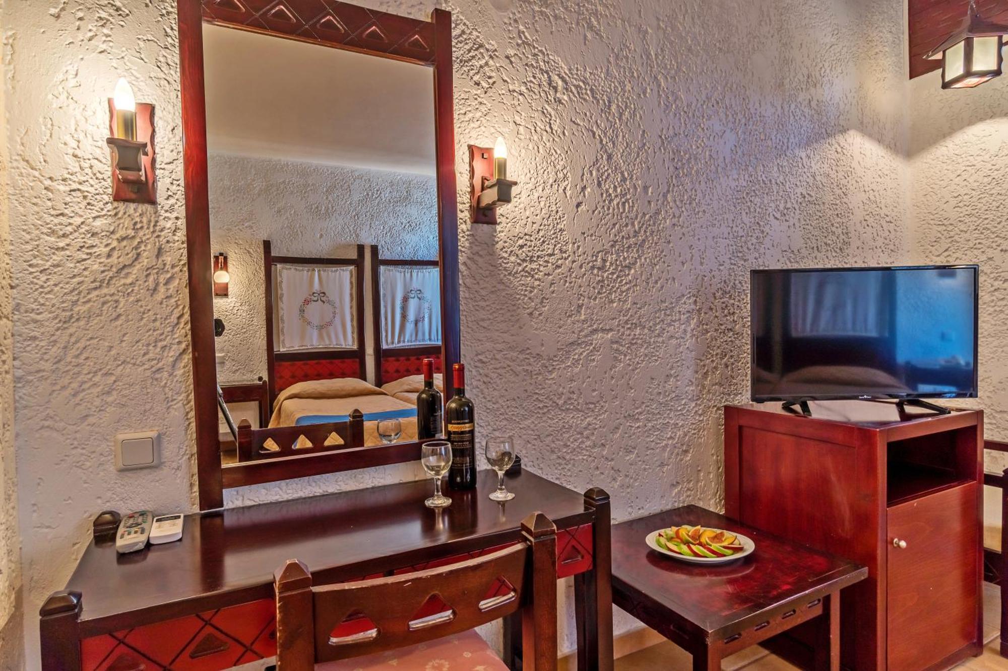Lefkoniko Beach & Icarus Suite Apts Rethymno Eksteriør bilde